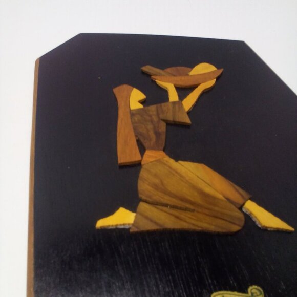 Vintage Wood Art Plaques Carved Inlay Women Bread Decor Wall Hanging Isreal - Picture 4 of 9